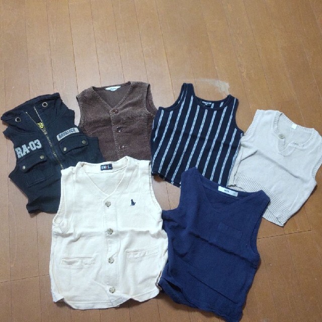 COMME CA ISM(コムサイズム)のベビーベスト　80-120 キッズ/ベビー/マタニティのキッズ服男の子用(90cm~)(ドレス/フォーマル)の商品写真