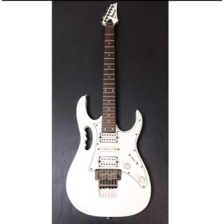 アイバニーズ(Ibanez)の【終売モデル】Ibanez JEMJR-WH Steve Vai(エレキギター)