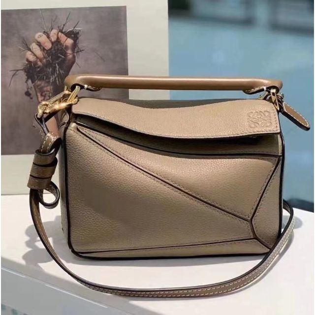 お気にいる LOEWE - ロエベ パズル ショルダー ミニ ショルダーバッグ 最高品質の限定商品 Yuma様専用 LOEWE ショルダーバッグ その他