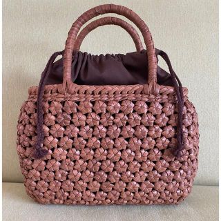 未使用品 サイズM  長野県産　職人手編み　六角花編み　山葡萄かっご　バッグ(かごバッグ/ストローバッグ)