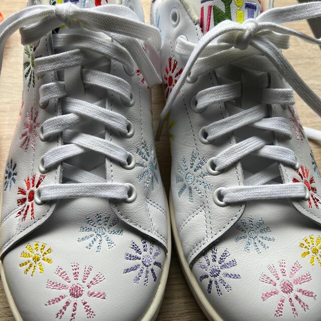 adidas(アディダス)のadidas originals  STAN SMITH PRIDE  27.0 メンズの靴/シューズ(スニーカー)の商品写真