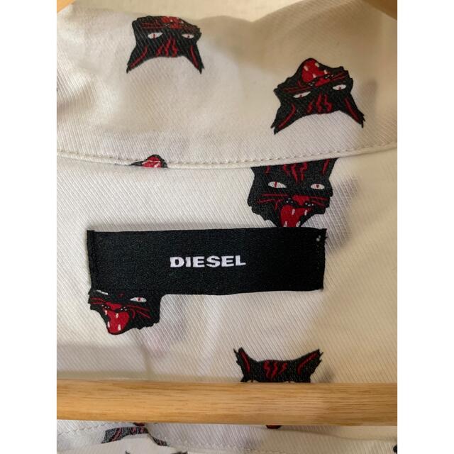 DIESEL(ディーゼル)のDIESEL ディーゼル　半袖シャツ　キャットアイプリントシャツ　猫　刺繍ロゴ メンズのトップス(シャツ)の商品写真