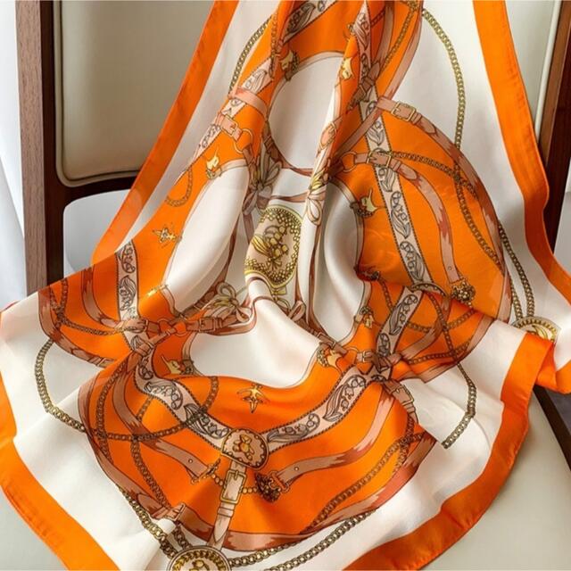 オレンジ スカーフ ストール 大判 上品 大人 シンプル 韓国 レディースのファッション小物(バンダナ/スカーフ)の商品写真