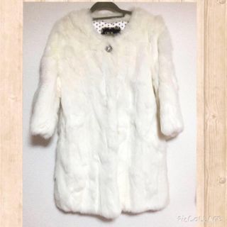 セシルマクビー(CECIL McBEE)のcecil mcbee ラビットファーコート(毛皮/ファーコート)