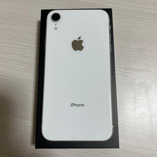アップル(Apple)のiPhoneXR 64GB ホワイト(スマートフォン本体)