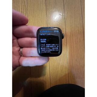 Apple Watch - 【超美品】Apple Watch SE 40mm ブラック GPSモデル
