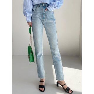 グレイル(GRL)の【未使用新品】GRL ハイウエストテーパードデニムパンツ(デニム/ジーンズ)