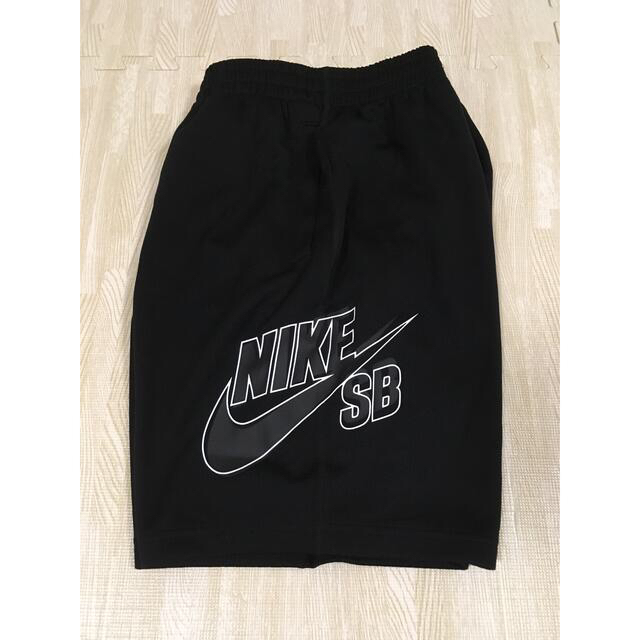 NIKE(ナイキ)の【新品】NIKE SB DRI-FIT SHORT   メンズのパンツ(ショートパンツ)の商品写真