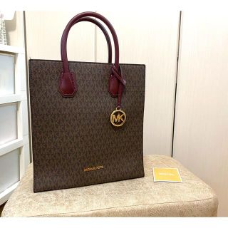 マイケルコース(Michael Kors)のマイケルコース　トートバッグ(トートバッグ)