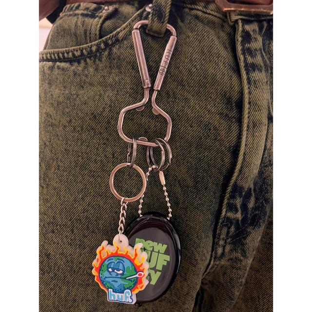 HUF(ハフ)の即完売商品！HUFキーホルダー　GLOBAL WARMING KEY CHAIN メンズのファッション小物(キーホルダー)の商品写真