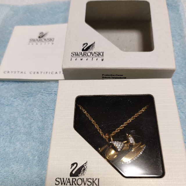 SWAROVSKI(スワロフスキー)のスワロフスキー　飛行機　ネックレス レディースのファッション小物(その他)の商品写真