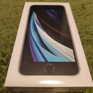 アイフォーン(iPhone)の【新品未開封】iPhoneSE 第２世代64GB WHITE(スマートフォン本体)