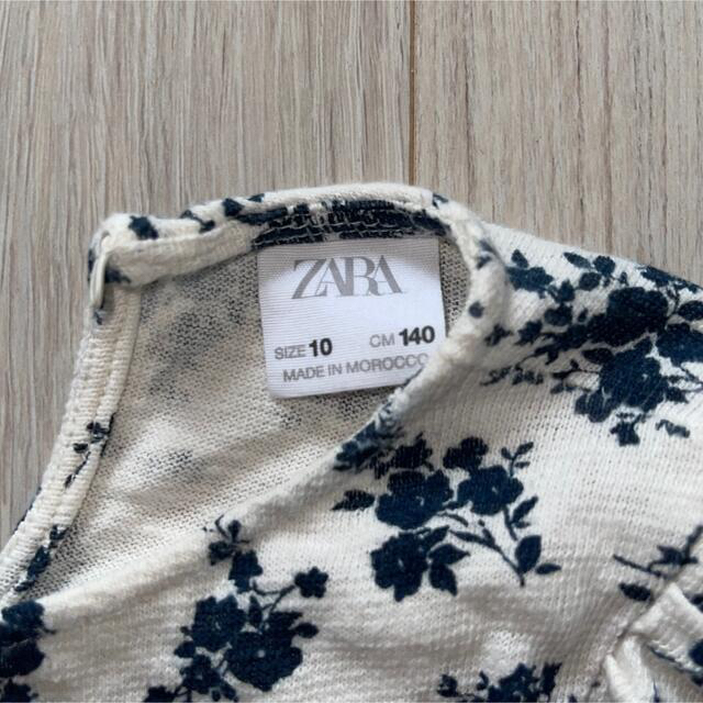 ZARA(ザラ)のZARA ザラ　ガールズ　シャツ　140cm キッズ/ベビー/マタニティのキッズ服女の子用(90cm~)(ブラウス)の商品写真