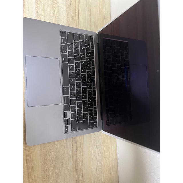 Apple(アップル)のMacBook air /M1/256G/スペースグレイAppleCare加入 スマホ/家電/カメラのPC/タブレット(ノートPC)の商品写真