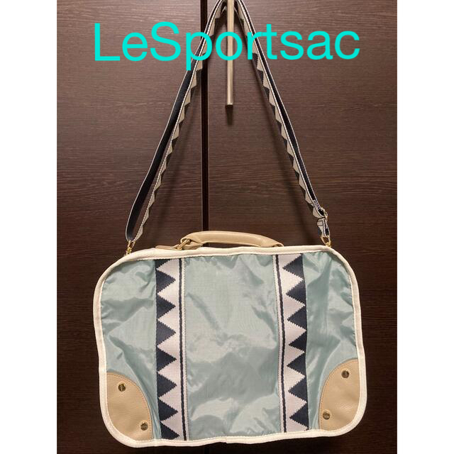 LeSportsac(レスポートサック)のレスポートサック　バッグ レディースのバッグ(ショルダーバッグ)の商品写真