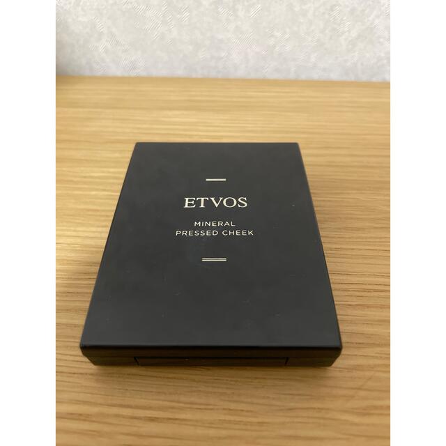 ETVOS(エトヴォス)の【1900円値下げ】ETVOS ミネラルプレストチーク シェルピンク コスメ/美容のベースメイク/化粧品(チーク)の商品写真