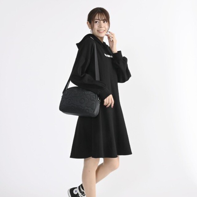 MARY QUANT(マリークワント)のMARY QUANT　デイジーランダムキルト　ショルダーバック　新品 レディースのバッグ(ショルダーバッグ)の商品写真