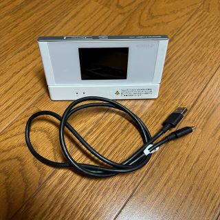 エーユー(au)のWiMAX2 モバイルルーター W05+純正クレードル+ケーブル(PC周辺機器)