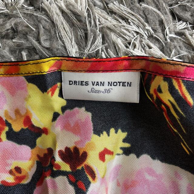 DRIES VAN NOTEN(ドリスヴァンノッテン)の最終値下DriesVanNoten ドリスヴァンノッテン アンドゥムルメステール レディースのトップス(シャツ/ブラウス(半袖/袖なし))の商品写真