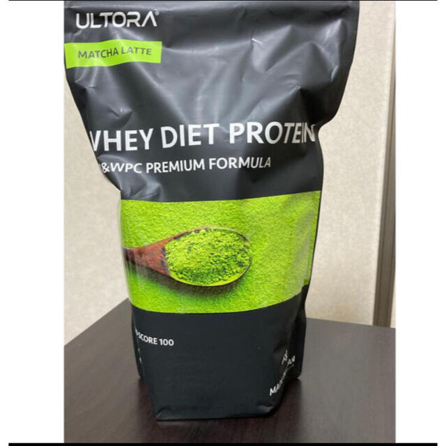 ULTORA ホエイダイエットプロテイン 抹茶風味 1kg 食品/飲料/酒の健康食品(プロテイン)の商品写真
