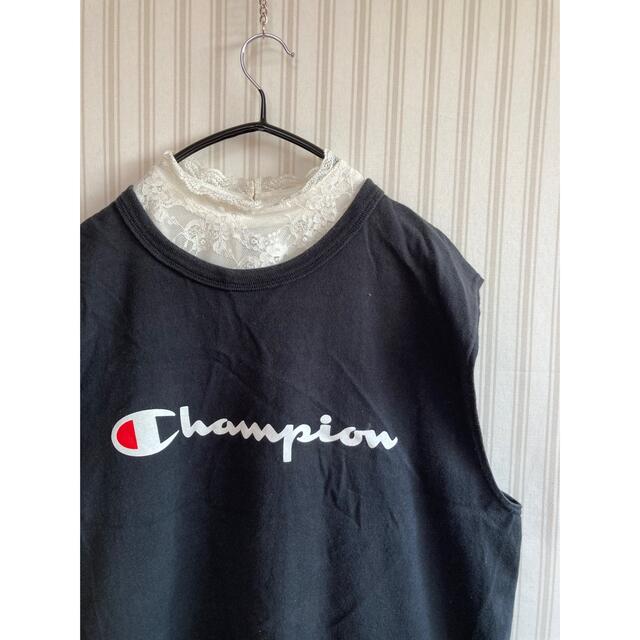 Champion(チャンピオン)の古着　ヴィンテージ   チャンピオン　Tシャツ　ノースリーブ　used メンズのトップス(Tシャツ/カットソー(半袖/袖なし))の商品写真