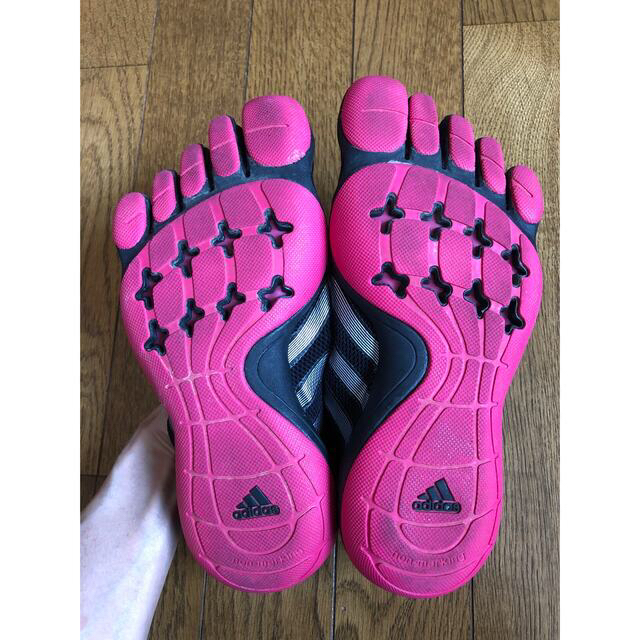 adidas(アディダス)のnonko422様専用adipure アディピュア パフォーマンス 5本指 レディースの靴/シューズ(スニーカー)の商品写真