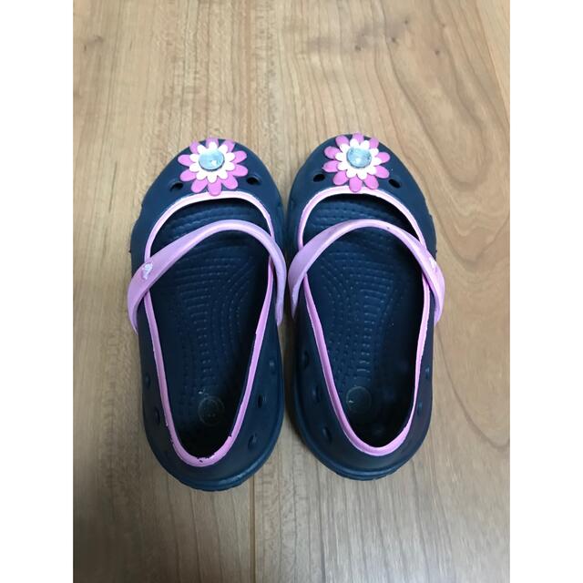 crocs(クロックス)のクロックス　サンダル キッズ/ベビー/マタニティのキッズ靴/シューズ(15cm~)(サンダル)の商品写真