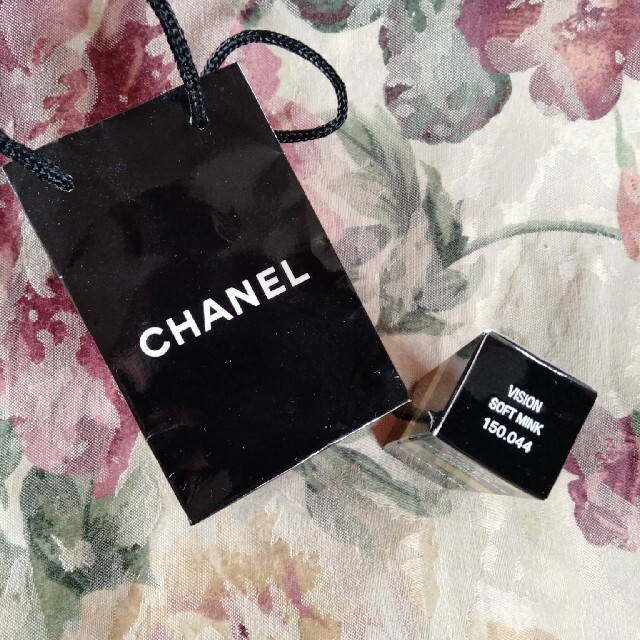 CHANEL(シャネル)のCHANEL口紅 コスメ/美容のベースメイク/化粧品(口紅)の商品写真