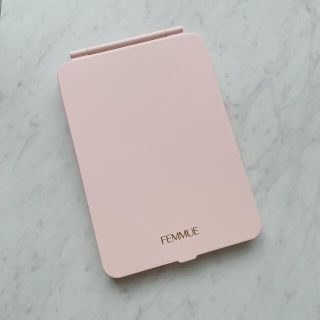 FEMMUEオリジナル メイクアップLEDミラー(非売品)