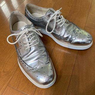 コールハーン(Cole Haan)の【6/25お値下げ】COLE HAAN メンズシルバーシューズ(ドレス/ビジネス)