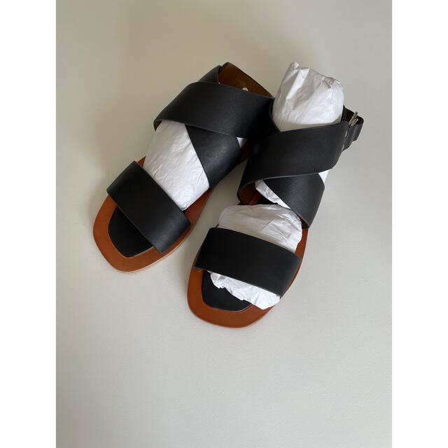 TODAYFUL(トゥデイフル)のTODAYFUL / Flat Belt Sandals 黒 38 レディースの靴/シューズ(サンダル)の商品写真