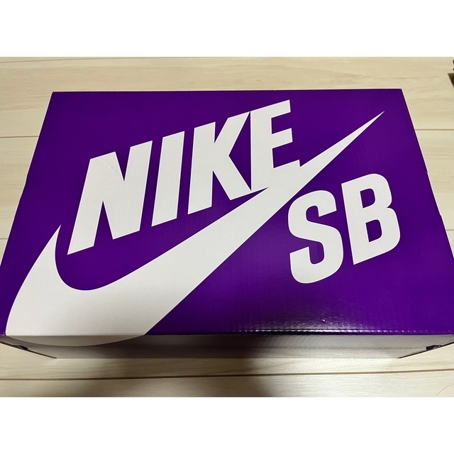 NIKE(ナイキ)のNike SB Dunk Low Blue Raspberry 28.5cm メンズの靴/シューズ(スニーカー)の商品写真