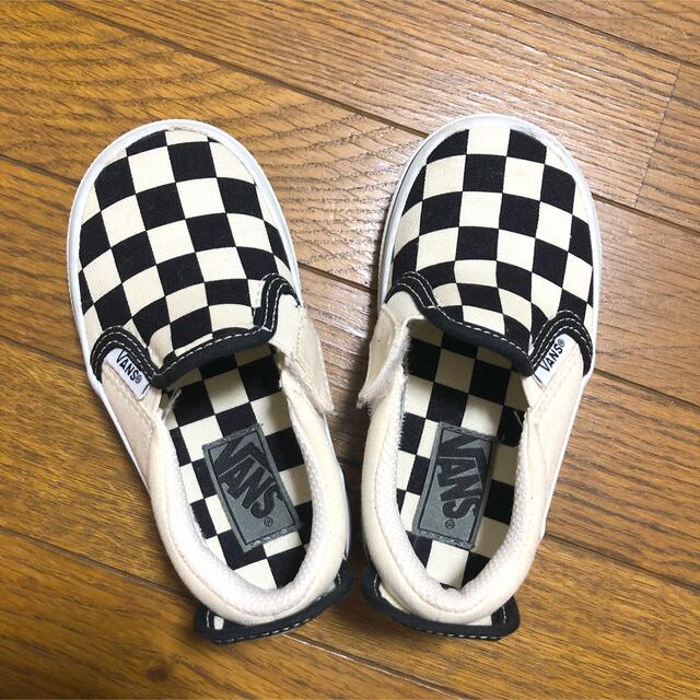 VANS(ヴァンズ)のバンズ  チェッカー　スリッポン　15cm キッズ/ベビー/マタニティのキッズ靴/シューズ(15cm~)(スリッポン)の商品写真