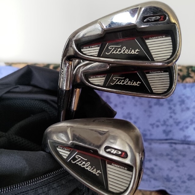 Titleist(タイトリスト)の【左利き】タイトリスト ap1 710  6本セット　ゴルフクラブアイアン スポーツ/アウトドアのゴルフ(クラブ)の商品写真