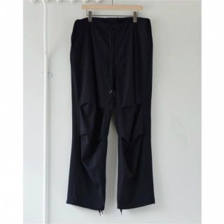 コモリ(COMOLI)のCOMOLI 21SS ウールニータックパンツ Navy 1(ワークパンツ/カーゴパンツ)