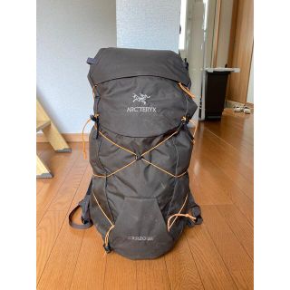 アークテリクス(ARC'TERYX)のアークテリクス　バックパック　ARC’TERYX  CIERZO 28 (登山用品)