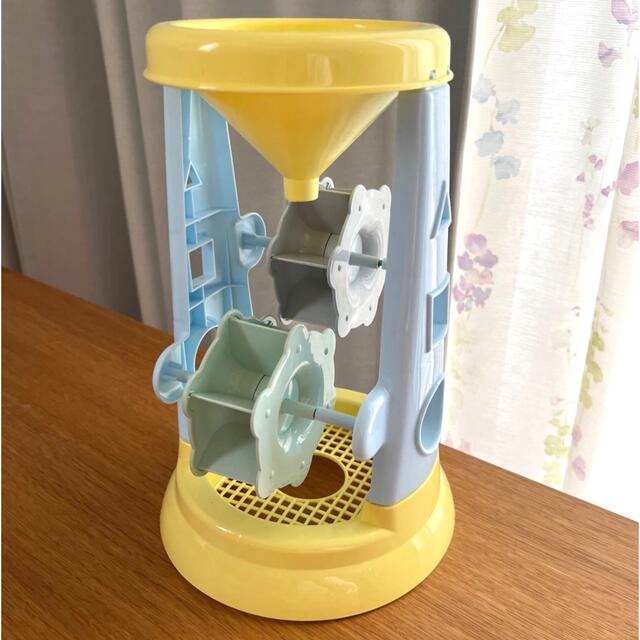 水車 くるくる回る お風呂遊び 水遊び 砂遊び おもちゃ パステルカラー キッズ/ベビー/マタニティのおもちゃ(知育玩具)の商品写真