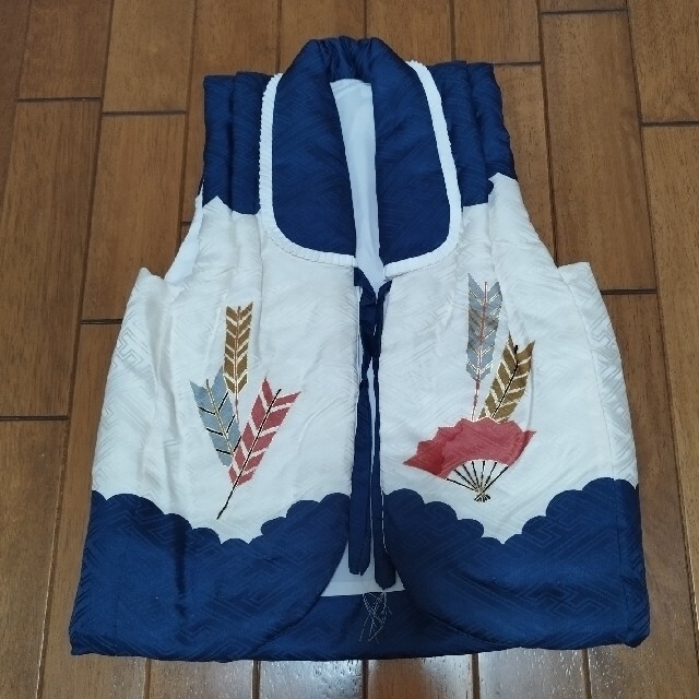 男の子　着物　被布　2歳3歳　七五三　正絹 キッズ/ベビー/マタニティのキッズ服男の子用(90cm~)(和服/着物)の商品写真