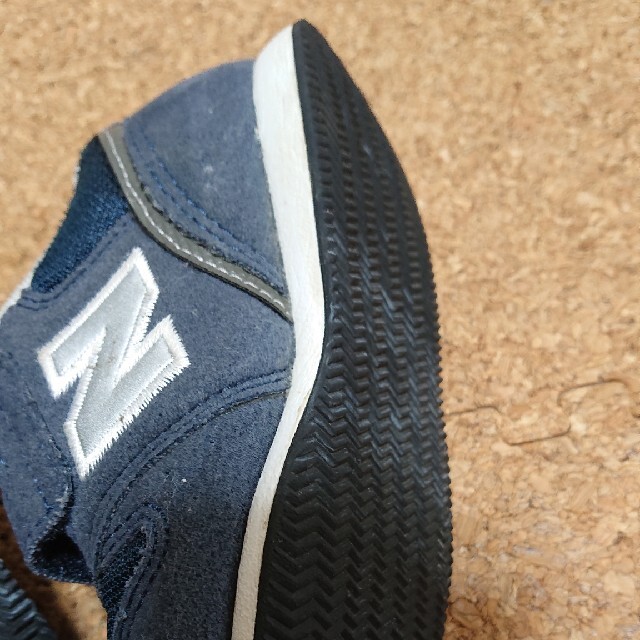 New Balance(ニューバランス)のりんご様専用 キッズ/ベビー/マタニティのキッズ靴/シューズ(15cm~)(スニーカー)の商品写真