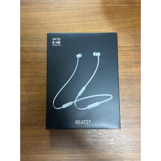 ビーツ(Beats)のBeatsX ワイヤレスイヤホン サテンシルバー(ヘッドフォン/イヤフォン)