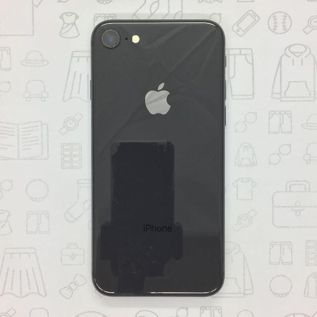 iPhone(アイフォーン)の【B】iPhone 8/64GB/356098092129380 スマホ/家電/カメラのスマートフォン/携帯電話(スマートフォン本体)の商品写真