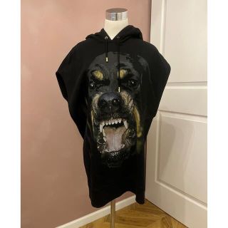 ジバンシィ(GIVENCHY)のGIVENCHY ジバンシー　ロットワイラー　プルオーバーパーカー(パーカー)