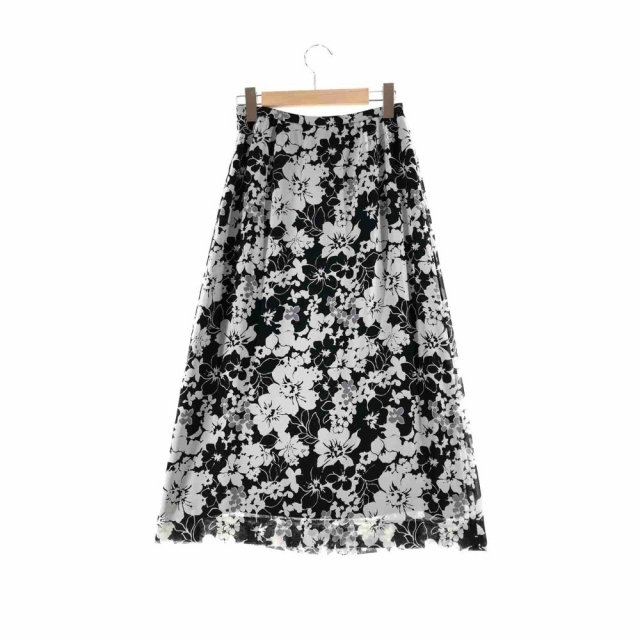 leilian(レリアン)の〇〇Leilian レリアン レディース スカート 花柄 サイズ9 ブラック レディースのスカート(その他)の商品写真