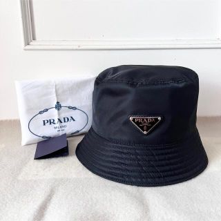 プラダ(PRADA)のまっしゅ様専用プラダ バケットハット Re-Nylon ナイロン 三角プレート(ハット)