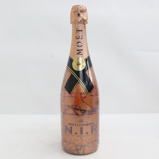 MOËT & CHANDON(モエエシャンドン)のモエエシャンドン N.I.R ※ライト点灯不安定 食品/飲料/酒の酒(シャンパン/スパークリングワイン)の商品写真