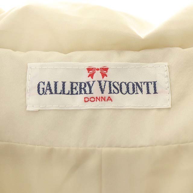 GALLERY VISCONTI(ギャラリービスコンティ)のギャラリービスコンティ ダウンフェザージャケット アウター 3 ベージュ レディースのジャケット/アウター(ダウンジャケット)の商品写真