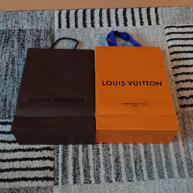 LOUIS VUITTON(ルイヴィトン)のルイヴィトン ショップ袋 Louis Vuitton LV レディースのバッグ(ショップ袋)の商品写真