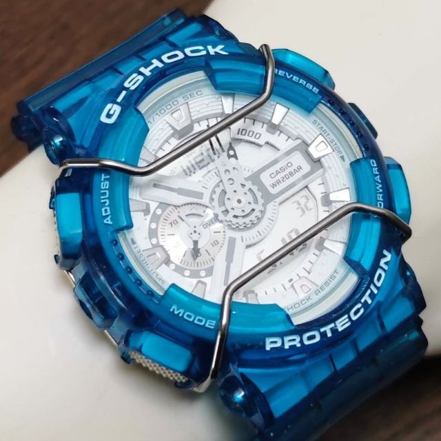 CASIO(カシオ)のG-SHOCK GA-110 ブルースケルトン & バンパー + メタル遊環 メンズの時計(腕時計(アナログ))の商品写真