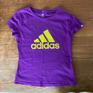 アディダス(adidas)のadidas キッズTシャツ　Sサイズ(Tシャツ/カットソー)