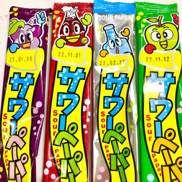 サワーペーパー　4種 40本 食品/飲料/酒の食品(菓子/デザート)の商品写真